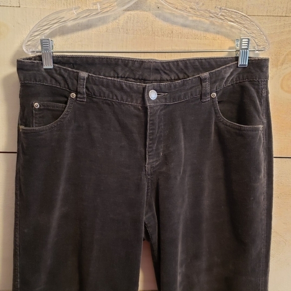 Woolrich Women's Black Corduroy Pants Midrise Cotton Size 10 - Picture 4 of 6